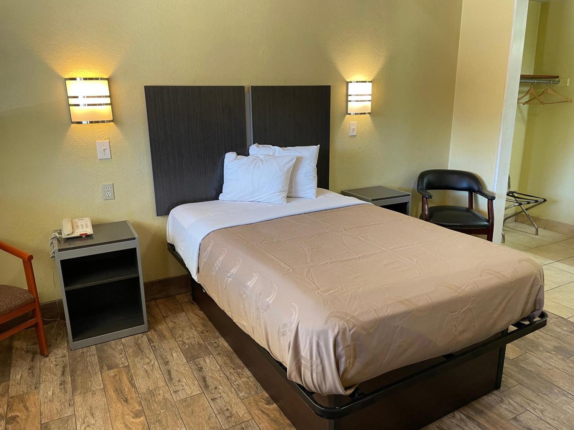 Evergreen Inn And R.V. Winnfield Ngoại thất bức ảnh