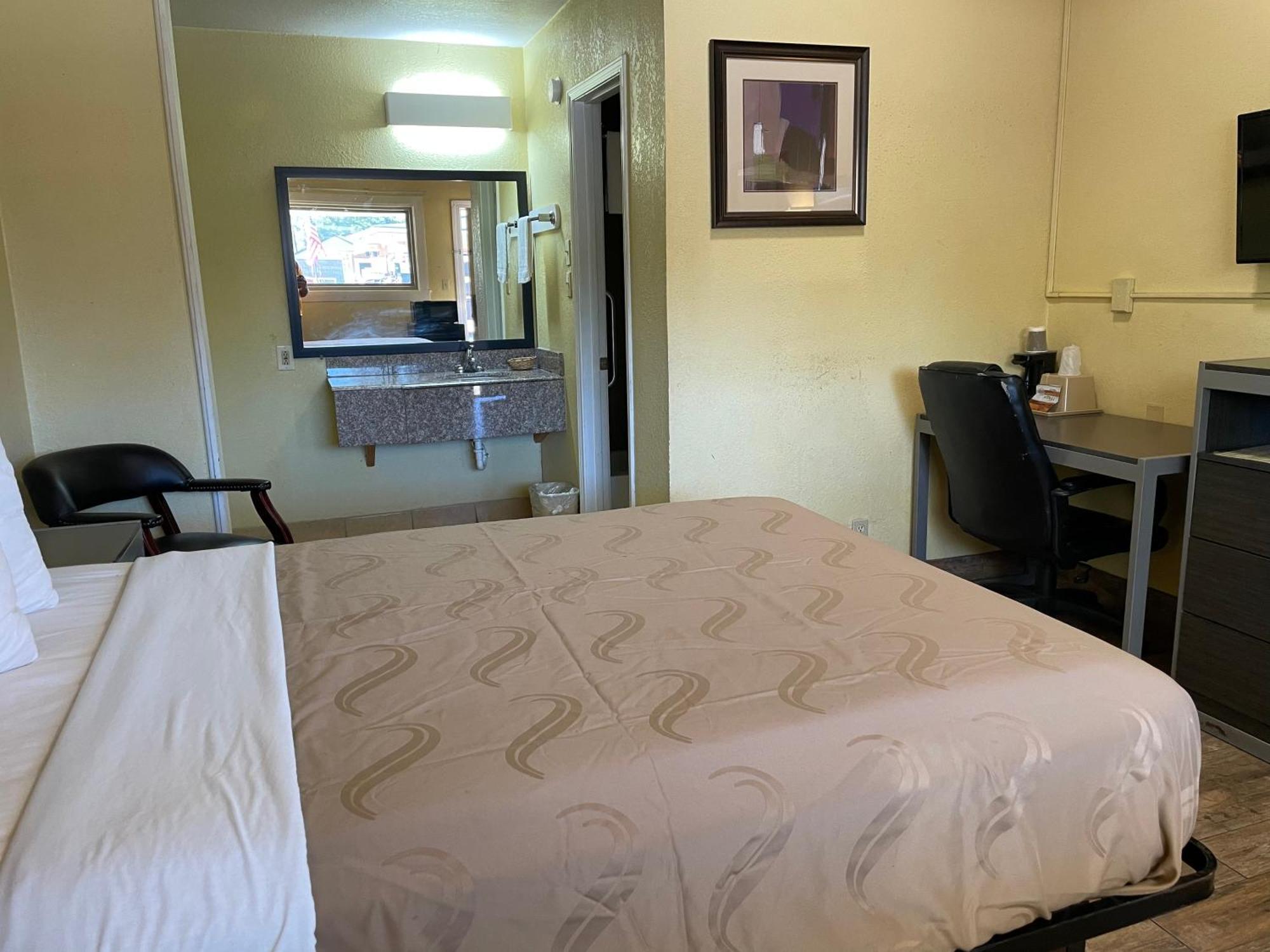 Evergreen Inn And R.V. Winnfield Ngoại thất bức ảnh