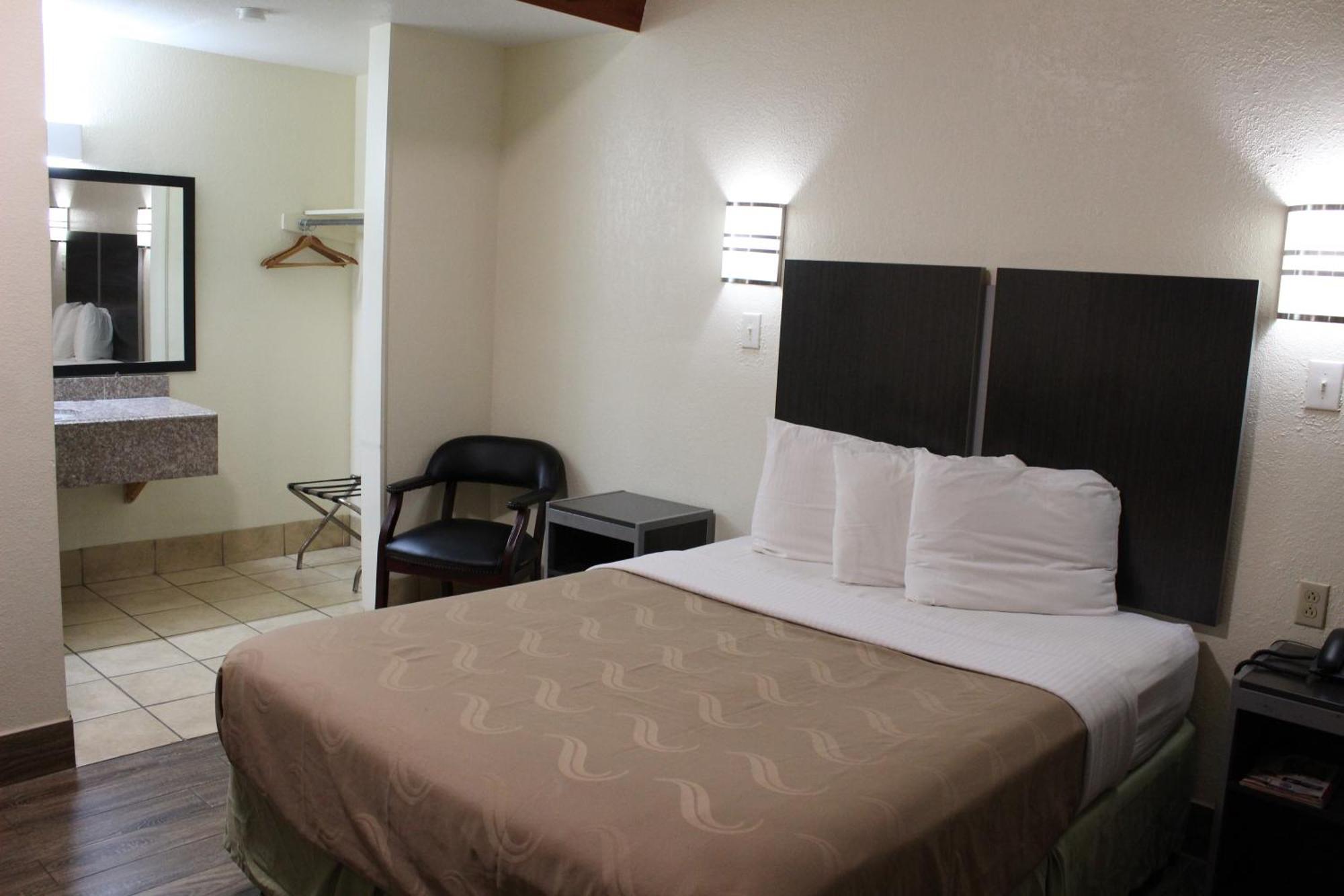 Evergreen Inn And R.V. Winnfield Ngoại thất bức ảnh