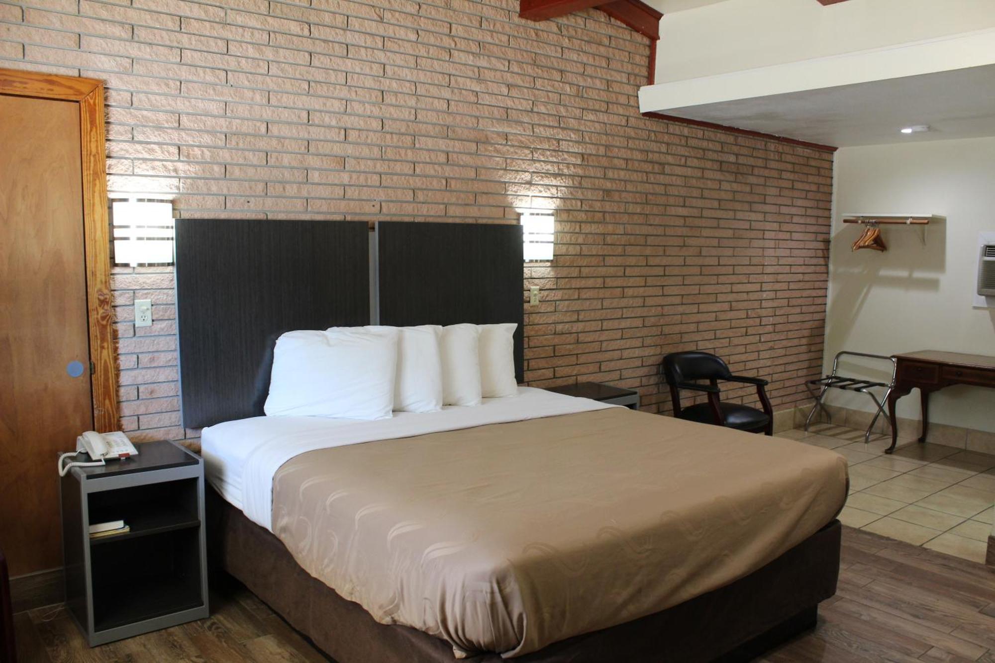 Evergreen Inn And R.V. Winnfield Ngoại thất bức ảnh